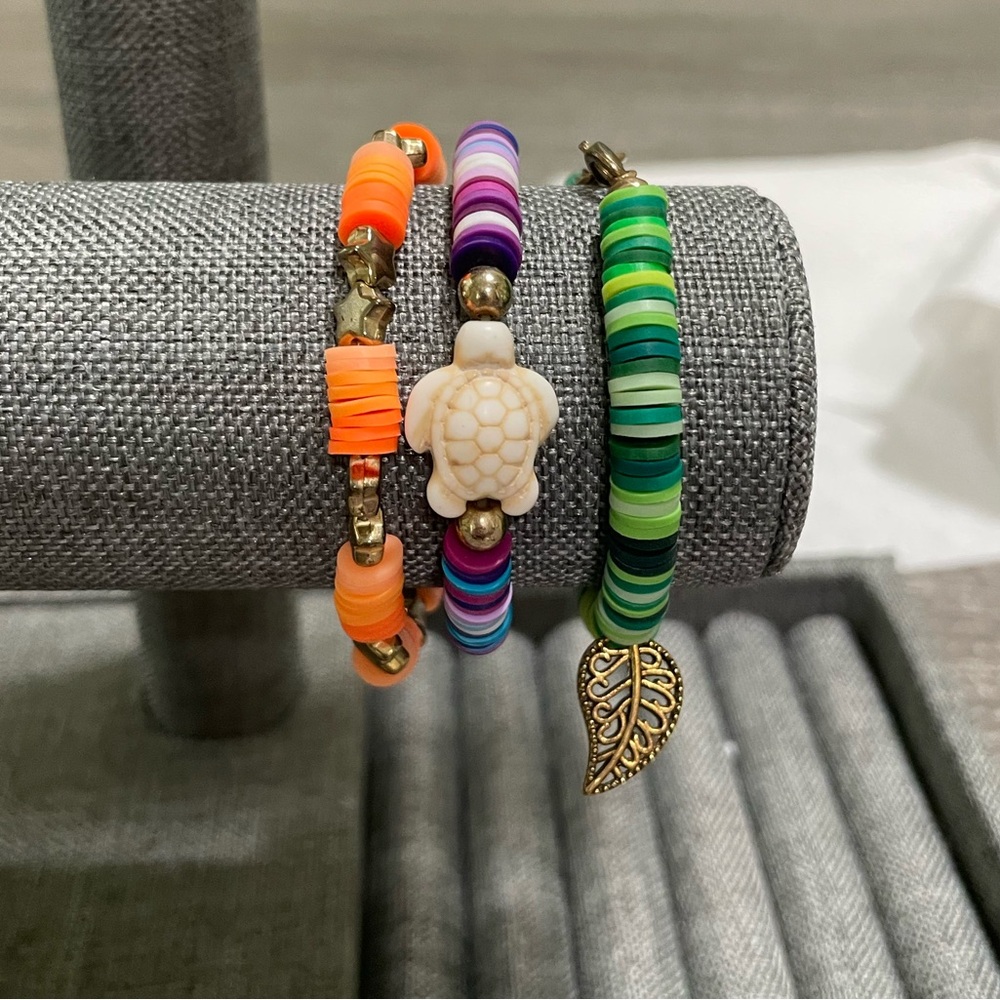 Handmade bracelets. ❗️ ALSO TAKE CUSTOM ORDERS‼️